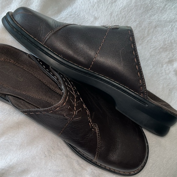 Clarks Shoes - Picture 11 of 11